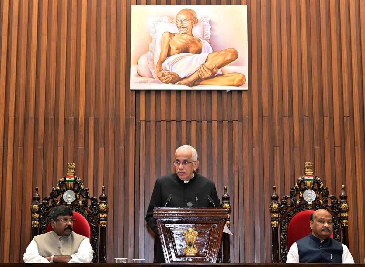 Governor at official function